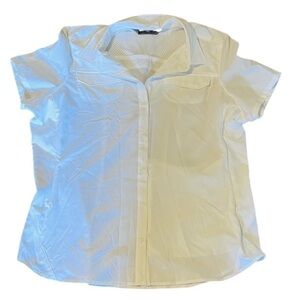REI size X-Large white climate control button down shirt with many pockets